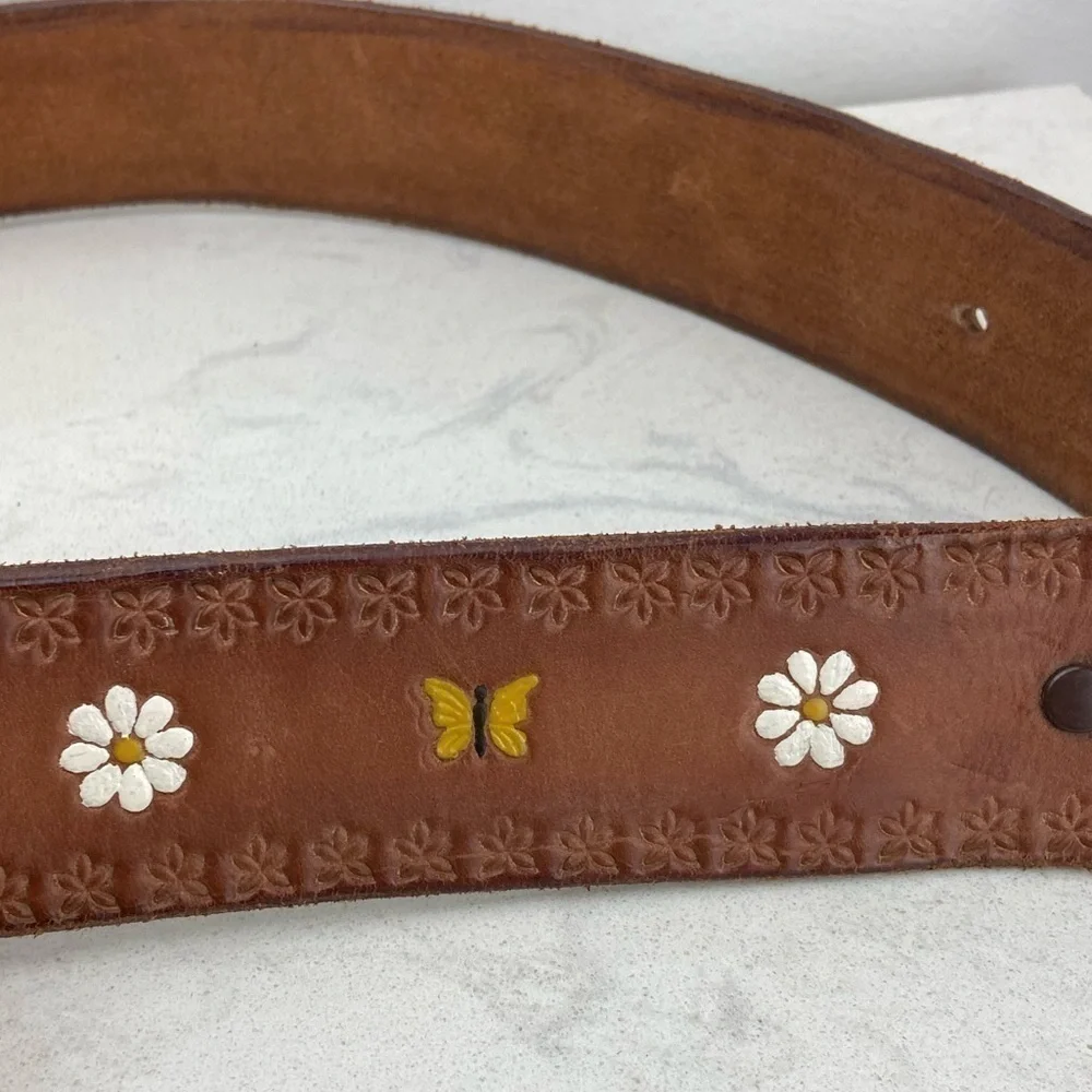 Vintage 70’s Tooled and Hand Painted Leather Belt Brown